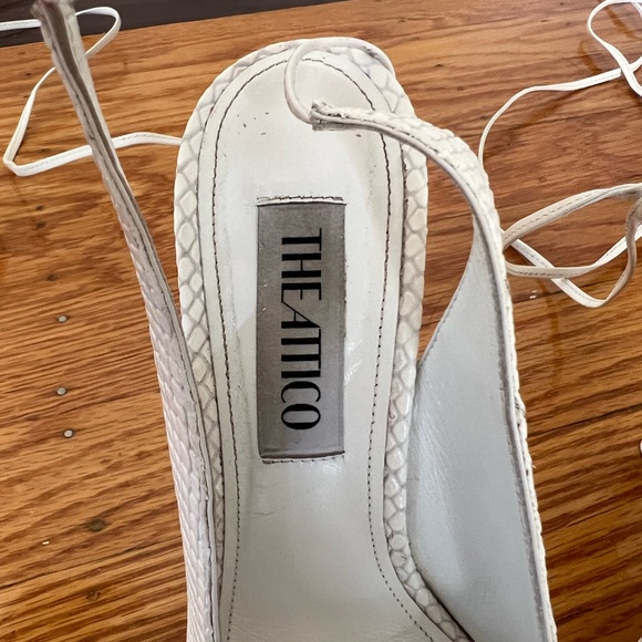 The Attico Venus Croc-Embossed Pumps White - Picture 7 of 10